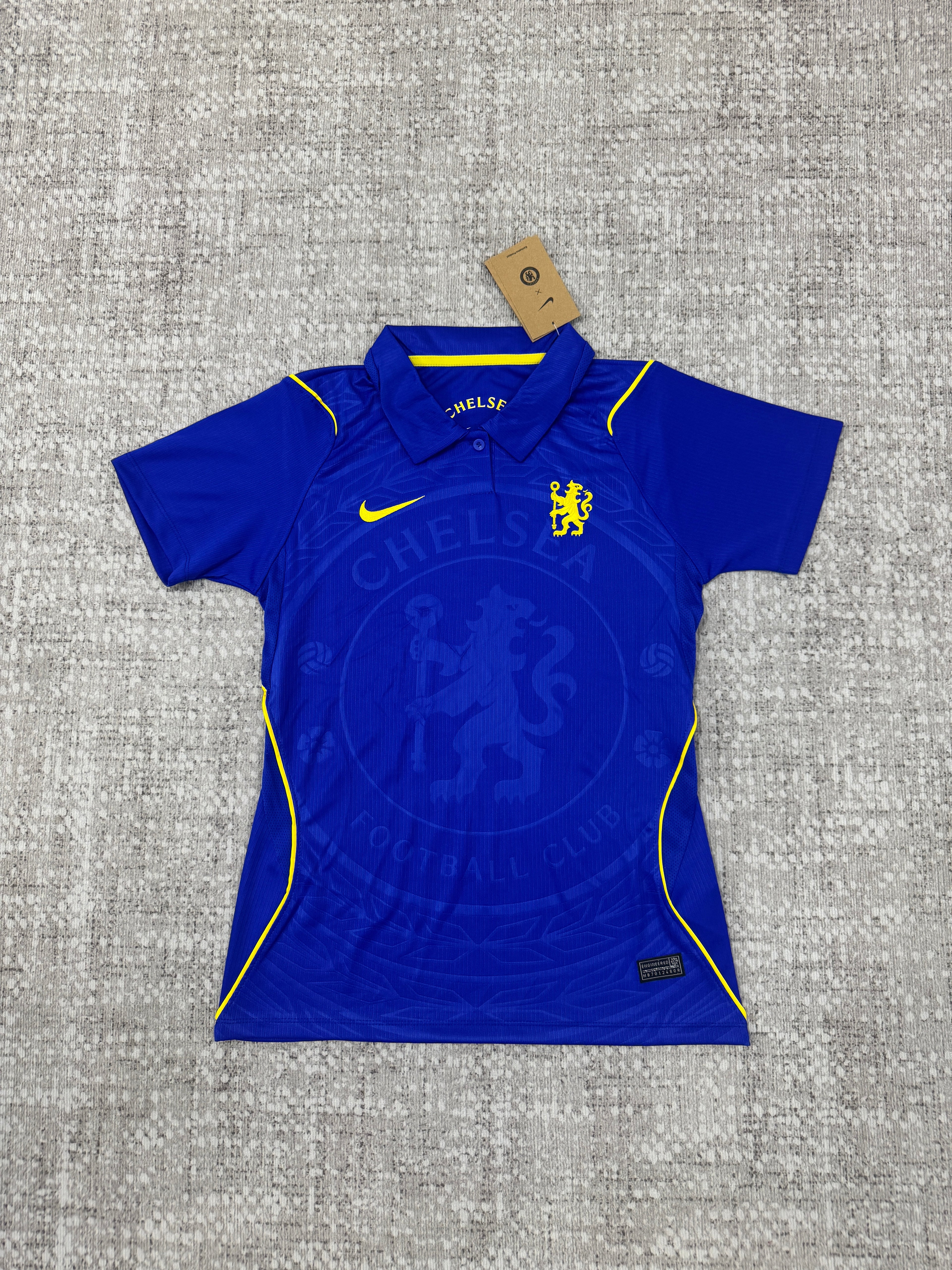 Maillot Domicile 26/27 Chelsea – Bleu Royal & Jaune