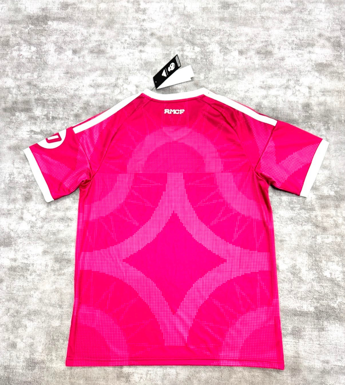 Real Madrid – Maillot Rose Édition Spéciale – Adulte