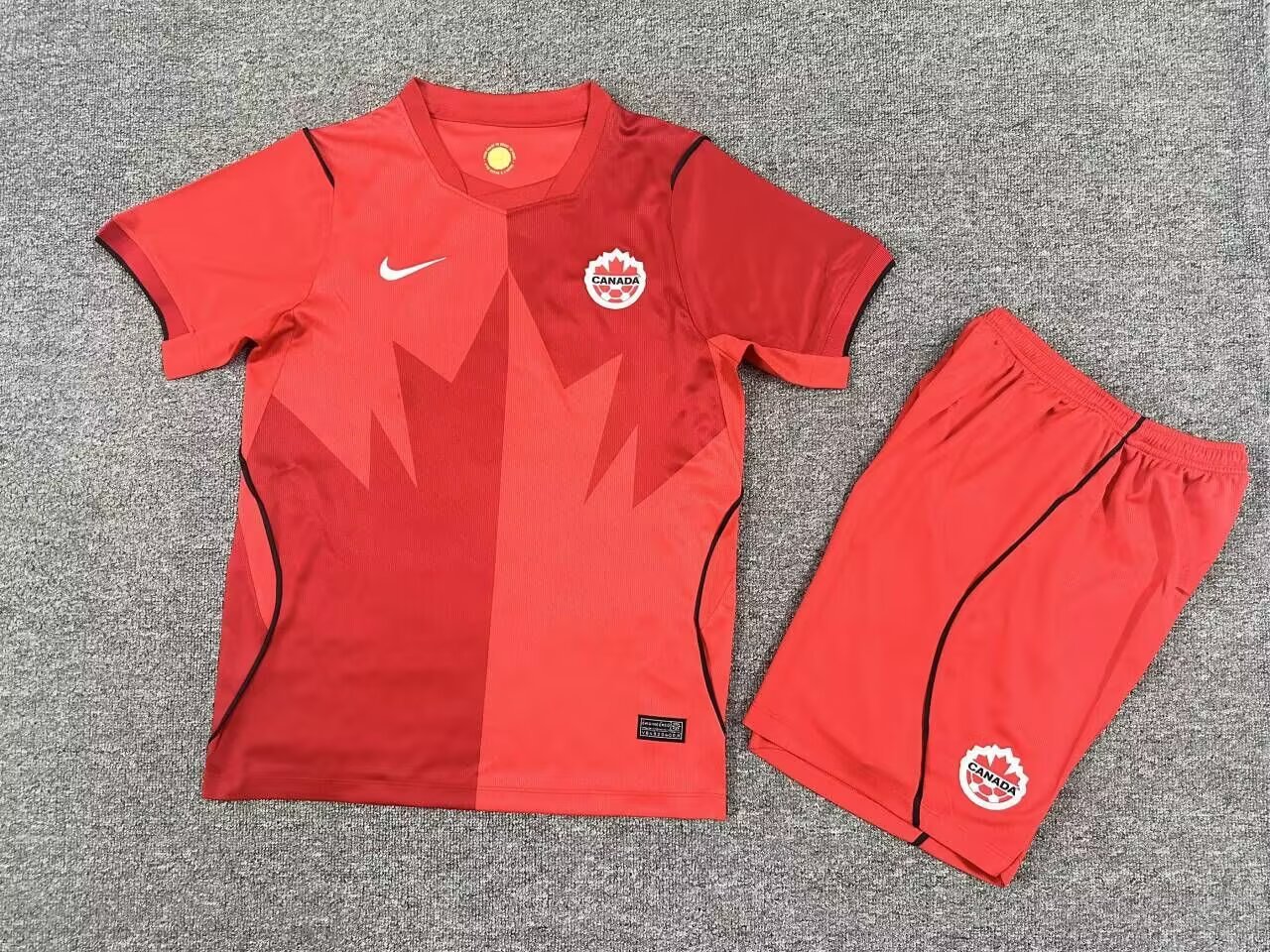 Ensemble enfant Canada rouge - vue de face