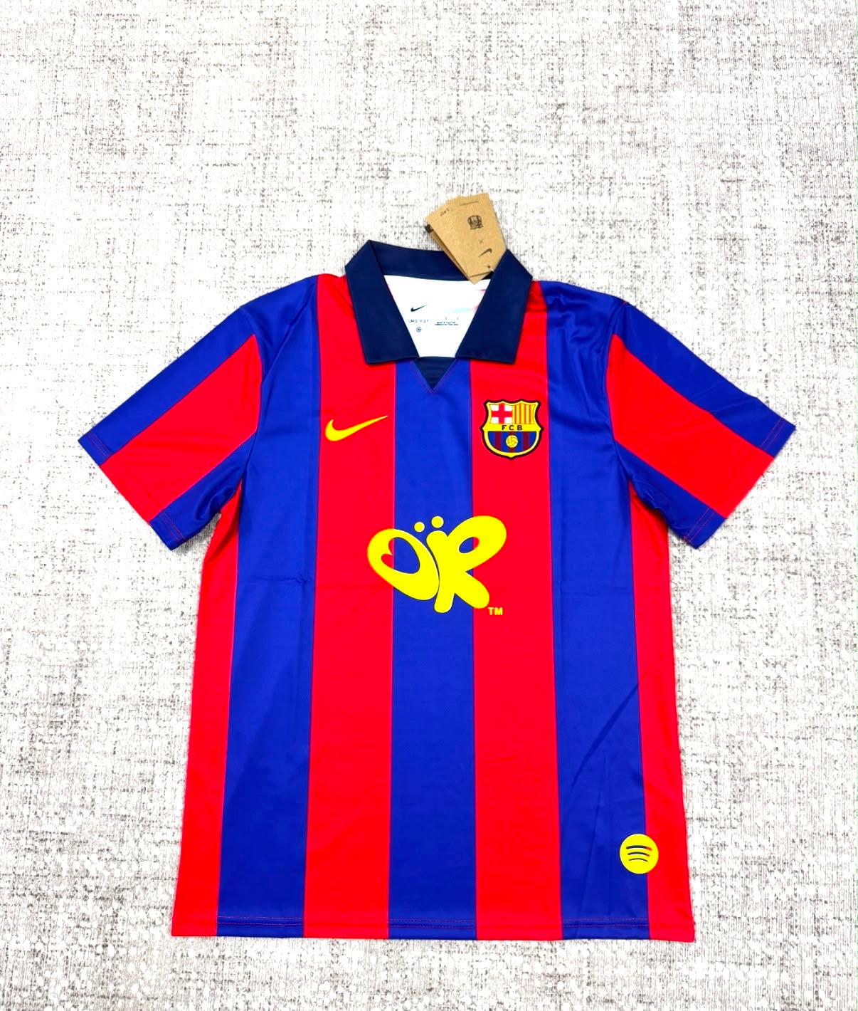 Maillot FC Barcelona rétro blaugrana vue de face