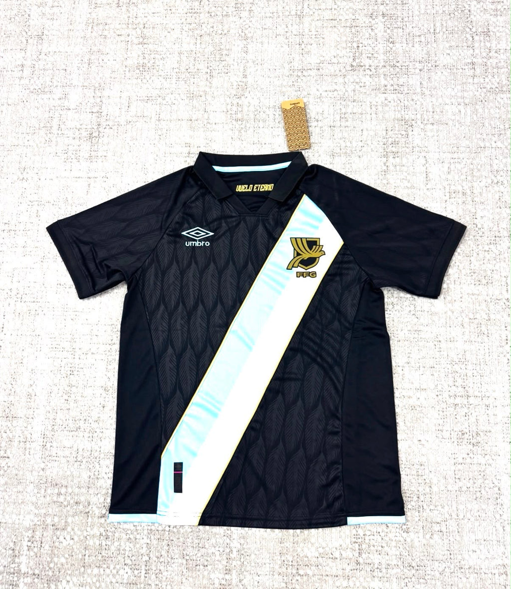 Guatemala maillot extérieur noir vue de face