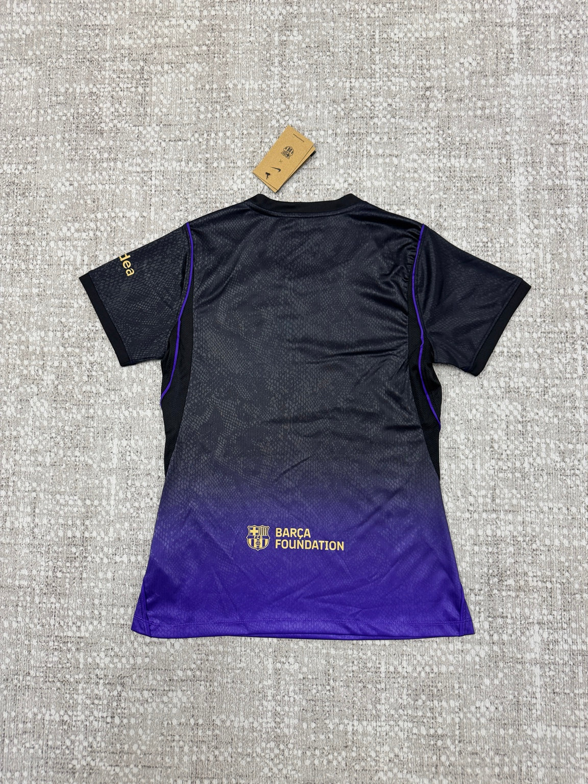 Maillot FC Barcelone noir et violet - vue de dos