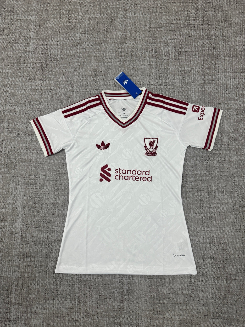 Maillot Liverpool blanc et bordeaux - vue de face