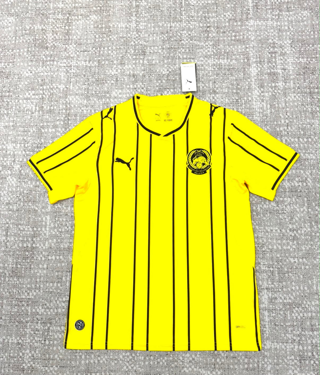 Malaisie maillot jaune et noir vue de face