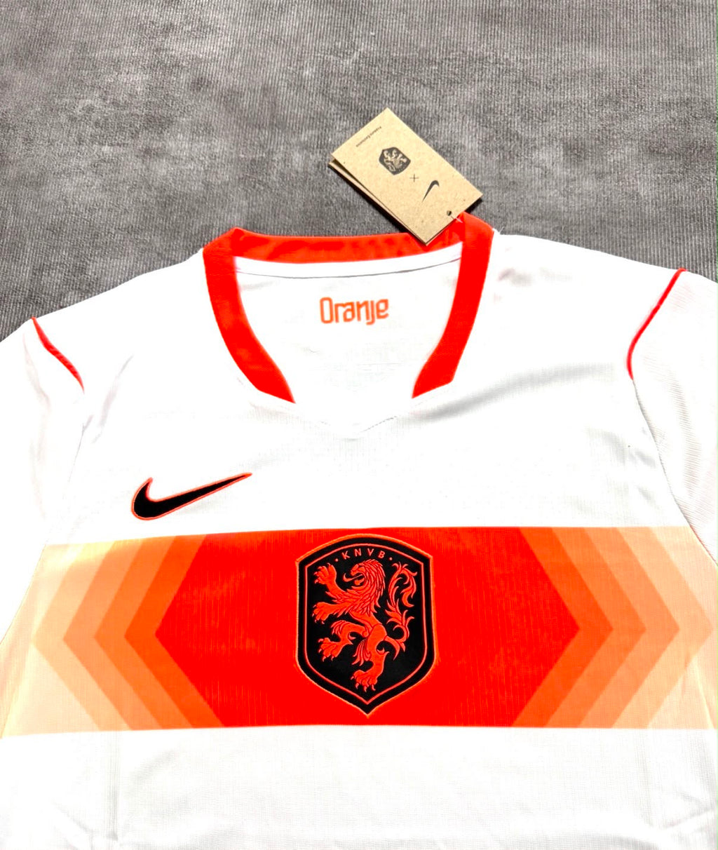 Maillot extérieur Pays-Bas 2026 blanc et orange - détail