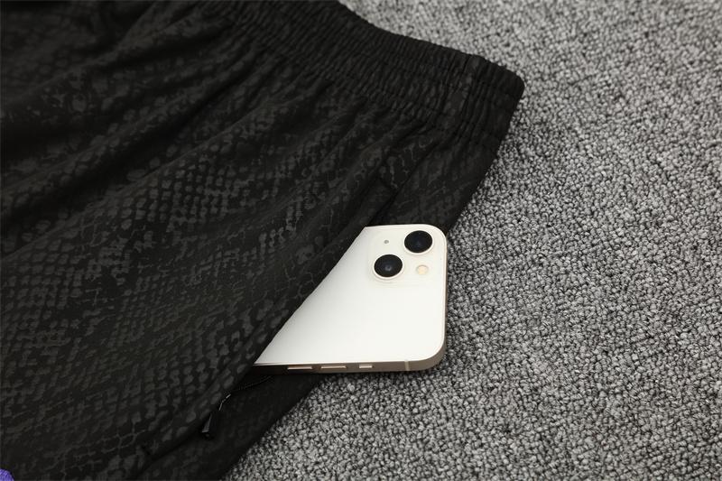 Détail poche pantalon survêtement FC Barcelone
