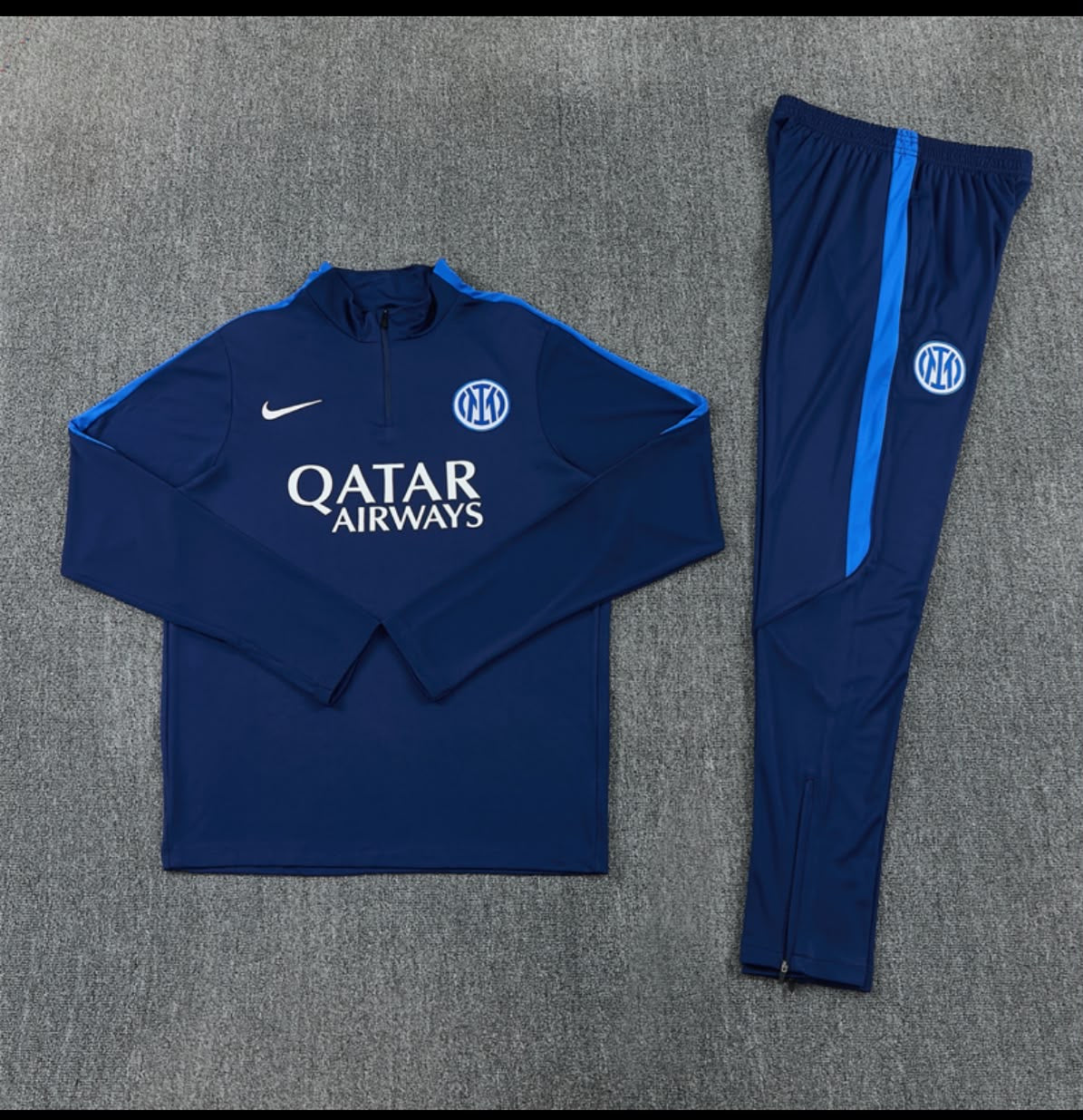 Survêtement Inter Milan bleu marine et bleu - vue de face