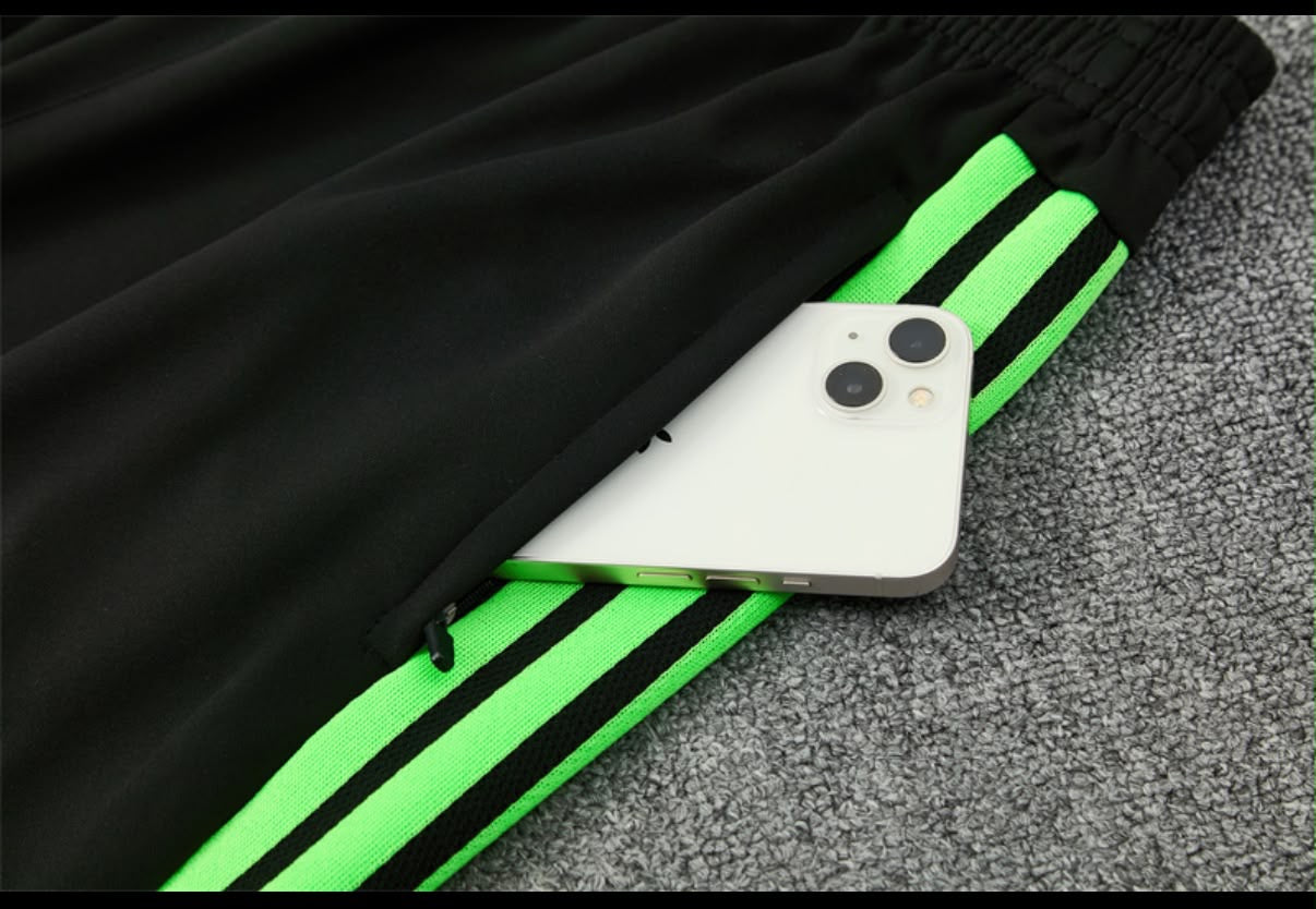 Survêtement Mexique noir et vert - détail pantalon et poche