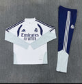 Survêtement Real Madrid blanc et bleu marine - vue de face