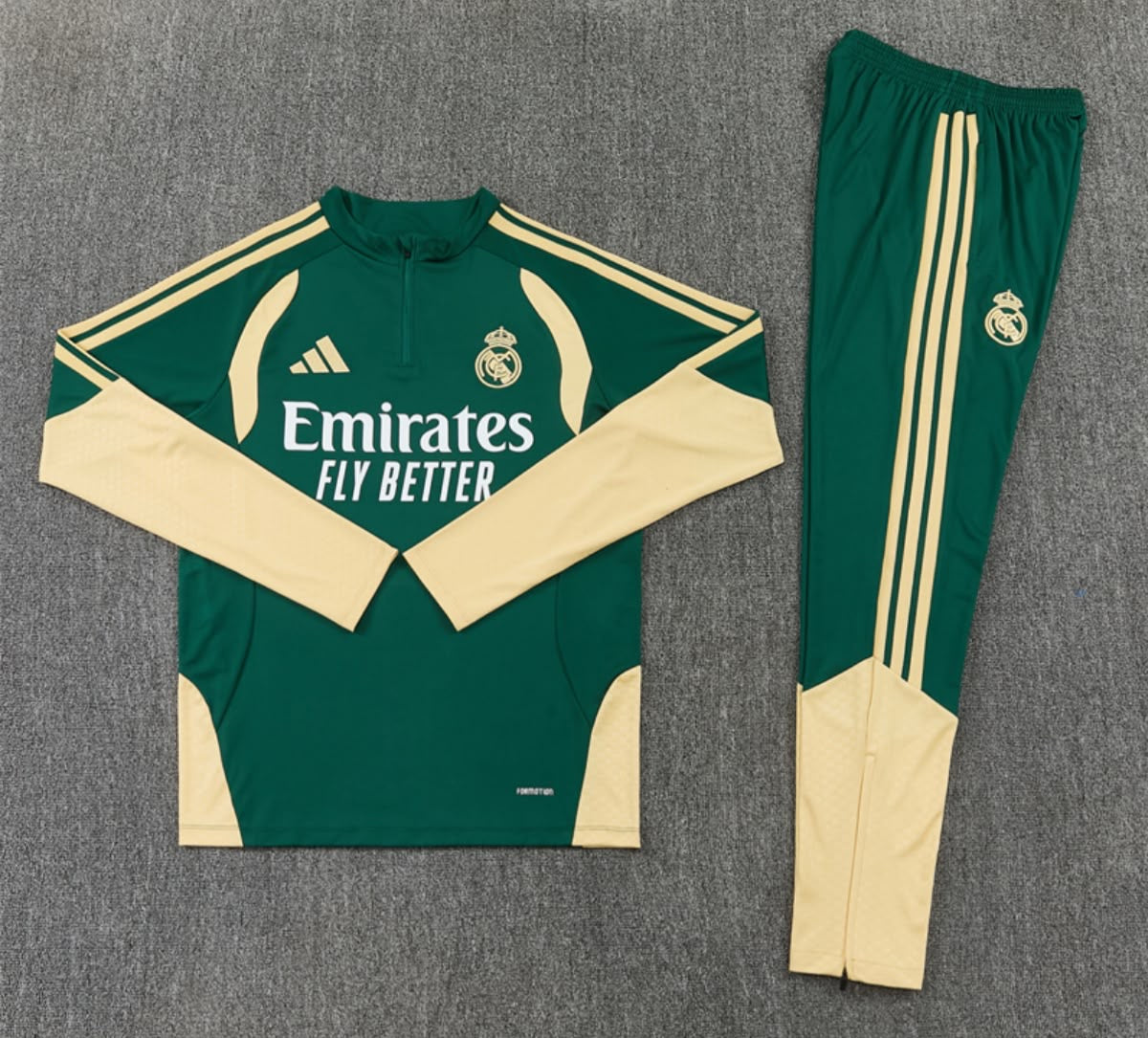 Survêtement Real Madrid vert et or - ensemble complet